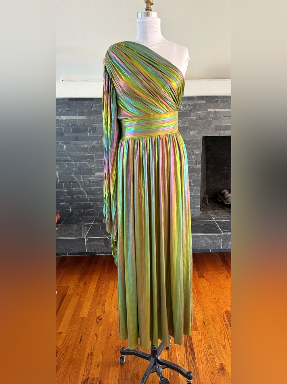 BRONX and BANCO One-Shoulder Metallic Pleated Green Multi Colored Evening Gown M - Picture 2 of 7